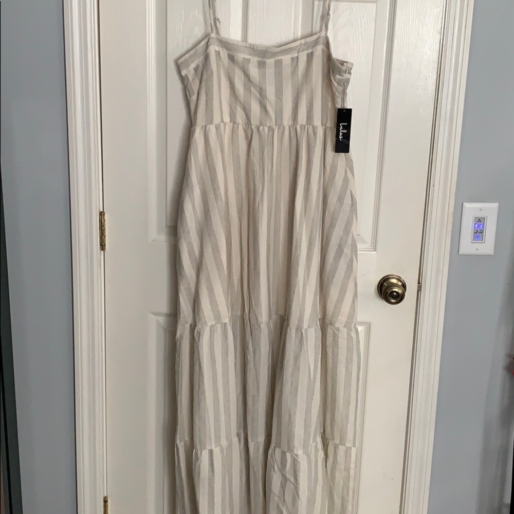 Lulus cream and light grey striped maxi dress.